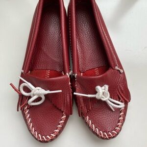 Red moccasins